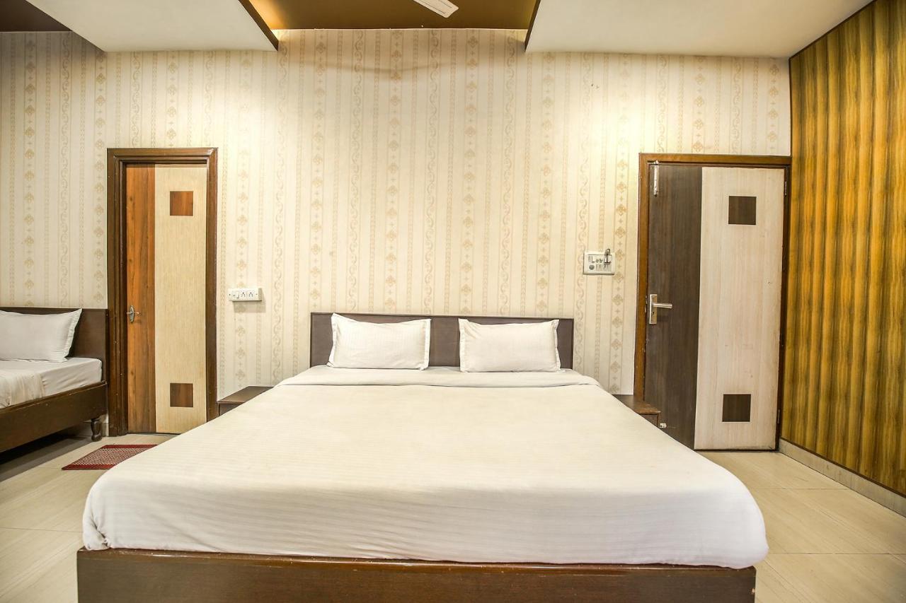 Hotel Hk Continental Amritsar Bagian luar foto