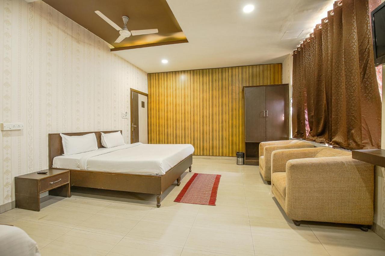 Hotel Hk Continental Amritsar Bagian luar foto