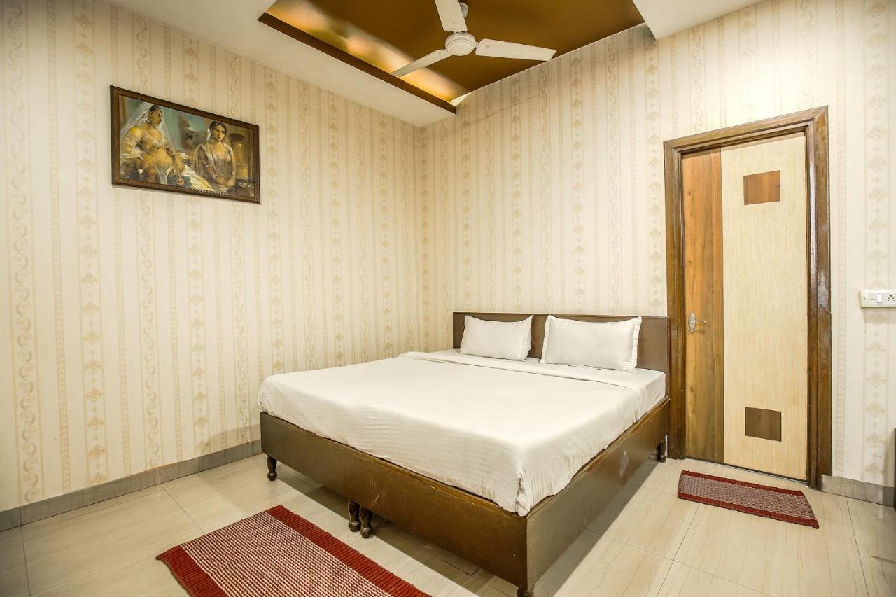 Hotel Hk Continental Amritsar Bagian luar foto