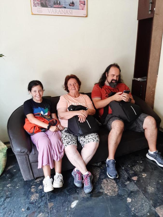 Hotel Hk Continental Amritsar Bagian luar foto