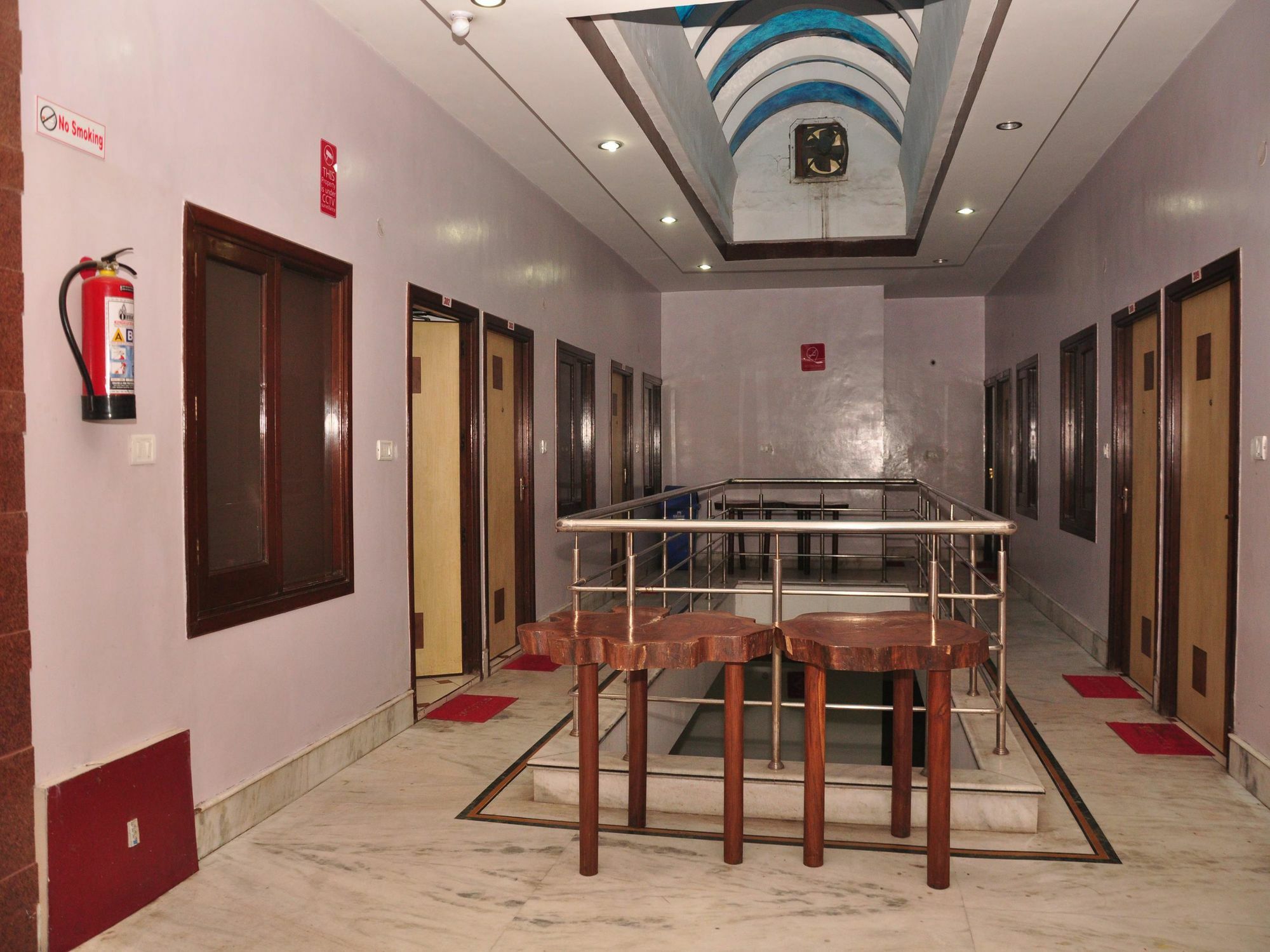 Hotel Hk Continental Amritsar Bagian luar foto