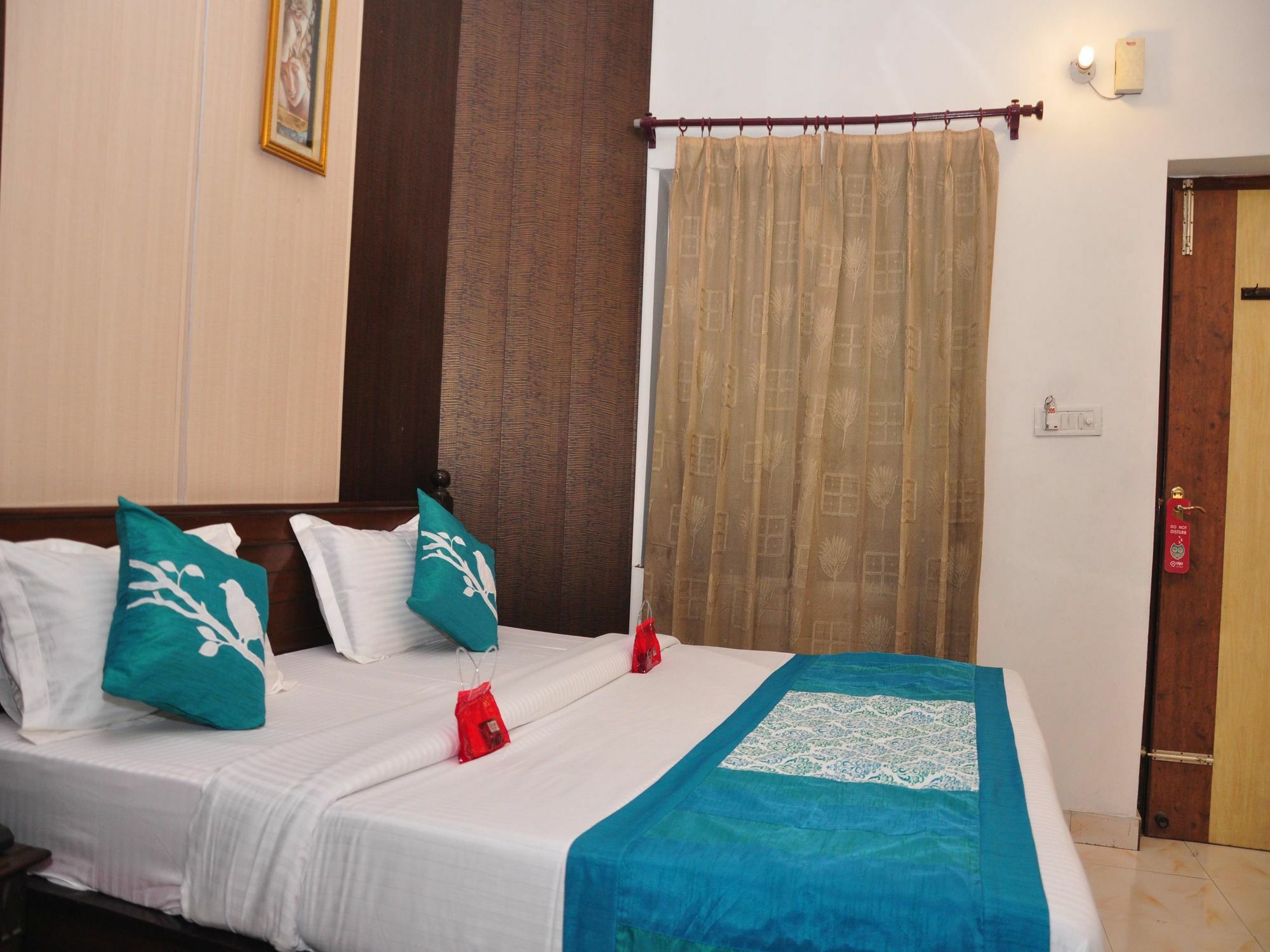 Hotel Hk Continental Amritsar Bagian luar foto
